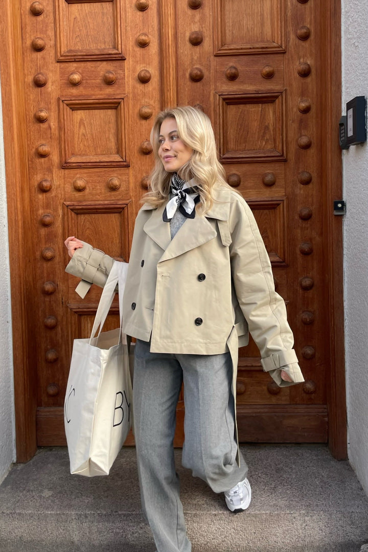 Astrid - casual dubbele trenchcoat