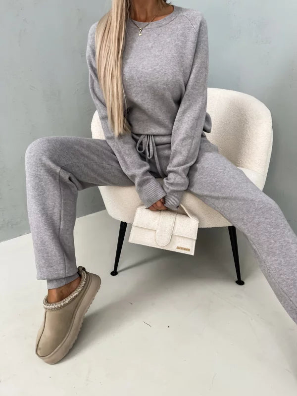 Yakira - sportieve loungewear set [trui+broek]